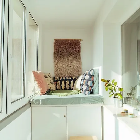 Parklake Design - Fabulous View - Netflix Appartement Boekarest