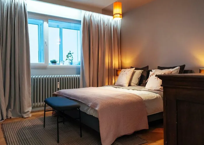 Parklake Design - Fabulous View - Netflix * Бухарест